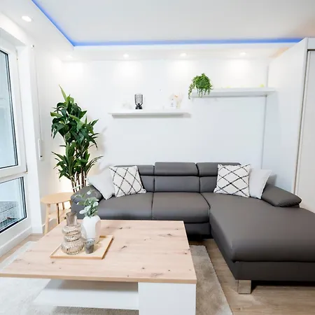 Bellabene Modernes In Zentraler Lage Mit Terrasse, Parkplatz, Smarttv Appartement Pforzheim